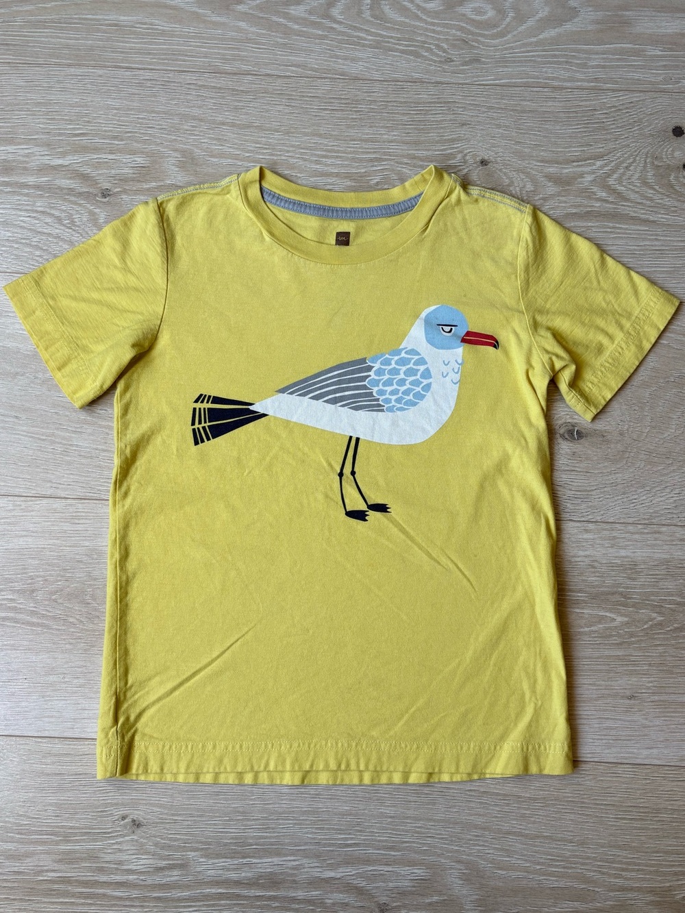Two Tea Collection tees 8 - Picture 2 of 11